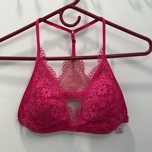 Victoria’s Secret Body by Victoria bralette